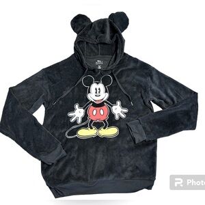 Disneys Mickey Mouse Fuzzy Sherpa Pullover Hoodie W/ Mickey Ears Size Medium